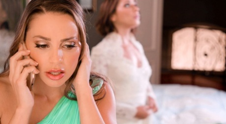 Jilted bride Adriana Chechik finds comfort in lesbian sex with Abigail Mac