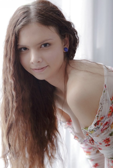 Beautiful young babe Mary revealing perfect teen tits and bald cooter
