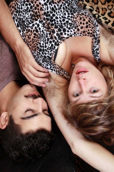 Natural hairy girlfriend Lilah getting her bushy twat pounded well in bed