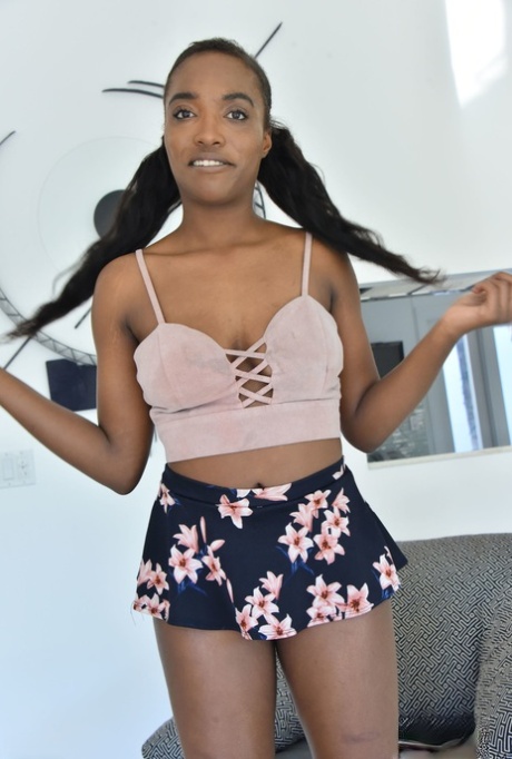 Exotic ebony teen Daya Knight spreads her twat & shows her big black booty