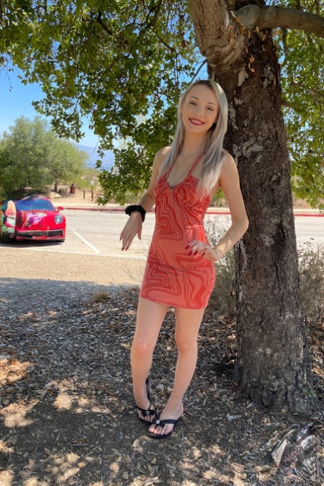 Hot amateur girlfriend Cecelia Taylor shows her meaty clit & asshole in a solo